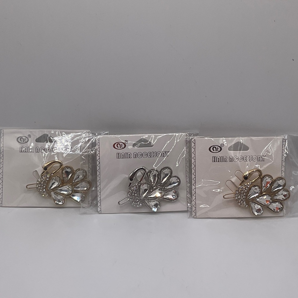 Elegant Gold and Silver Hair Clips NWT